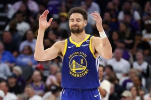 多多28官网-新合同两年不能再多了！汤普森自由市场屡吃闭门羹